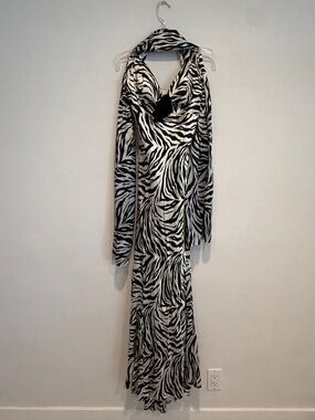 Jovani Black & White Zebra-Print Long Sleeve Maxi Dress